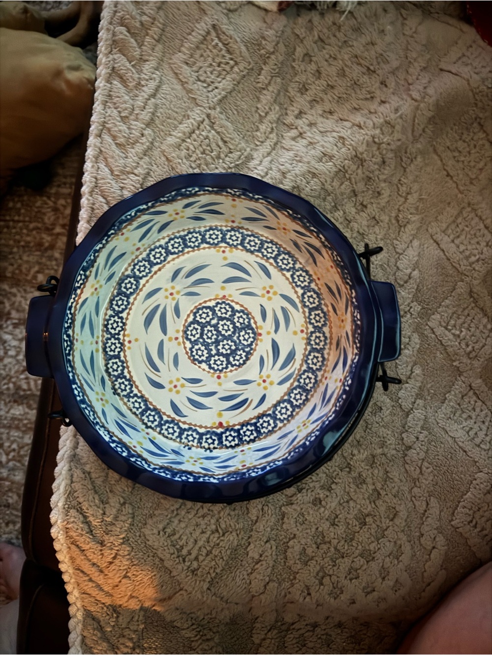 Temptations “Old World Blue” baking dish with metal rack